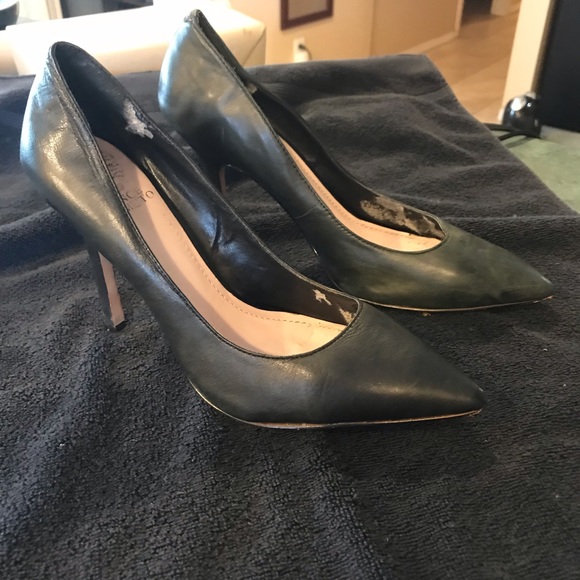 Vince Camuto heels - Picture 2 of 5